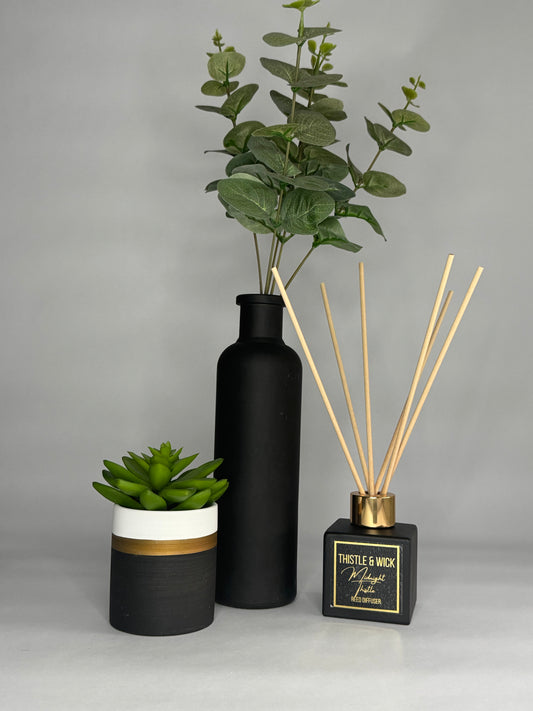 Cube Black Matt Diffuser