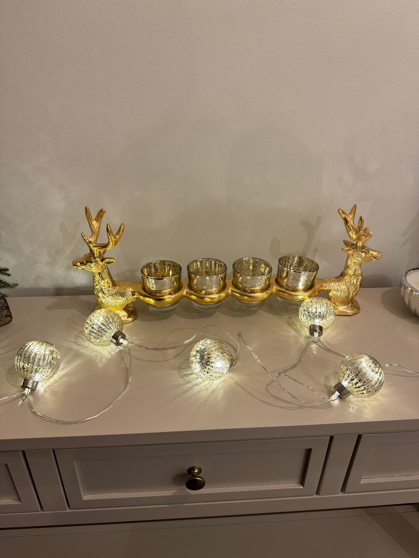 Gold Highland Stag Tealight Display
