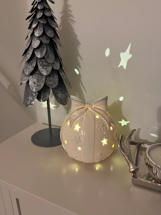 LED Porcelain Bauble