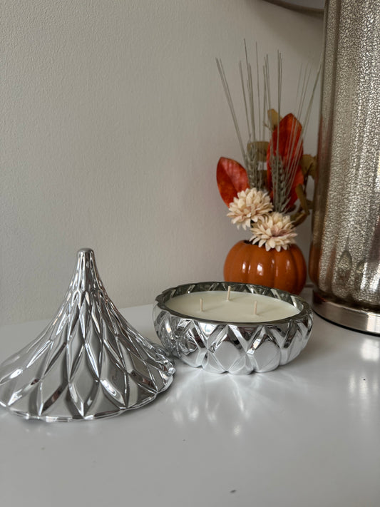 So Bute Hershey Kiss Candle